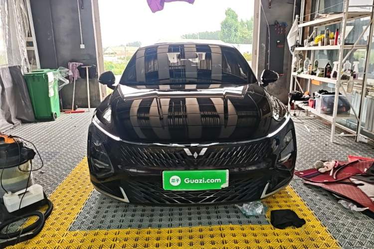 Used Wuling Xingguang 2023 70 Standard Edition Front