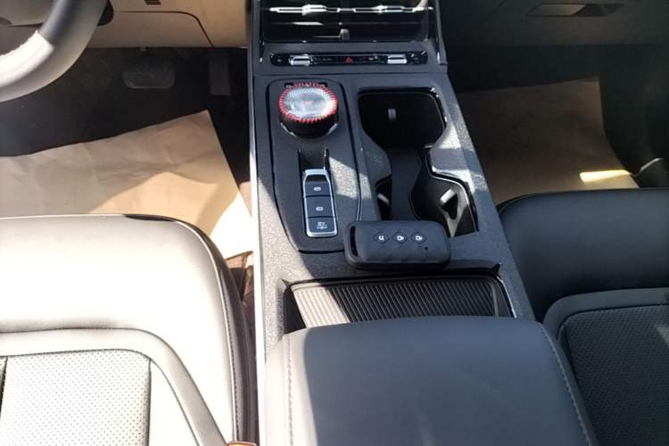 Used Wuling Xingguang 2023 150 Advanced Edition Gear Lever