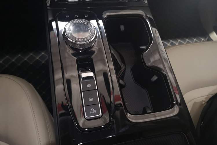 Used Wuling Xingguang 2023 70 Standard Edition Gear Lever