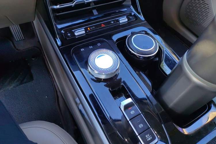Used Wuling Xingguang 2023 150 Advanced Edition Gear Lever