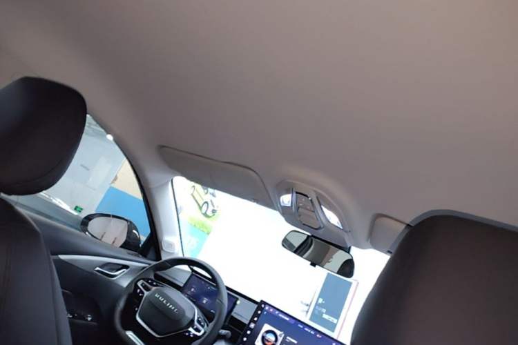 Used Wuling Xingguang 2023 150 Advanced Edition Headliner