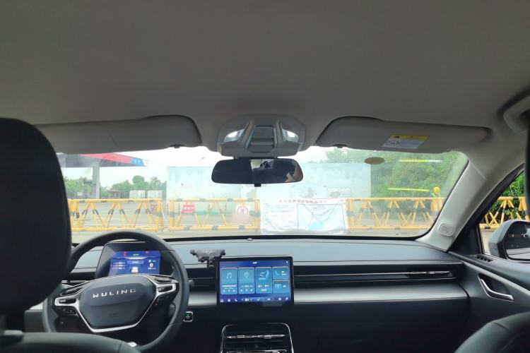 Used Wuling Xingguang 2023 70 Standard Edition Headliner