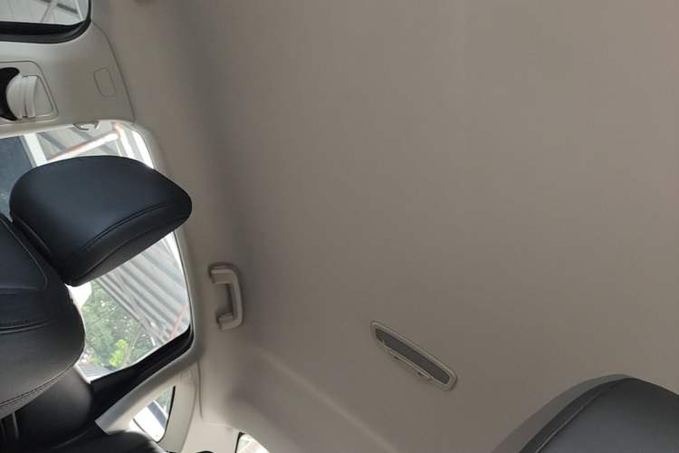 Used Wuling Xingguang 2023 150 Advanced Edition Headliner