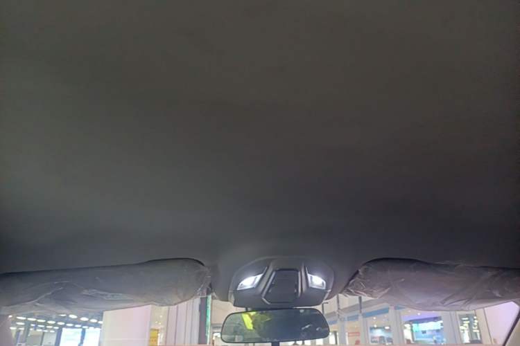 Used Wuling Xingguang 2023 150 Advanced Edition Headliner