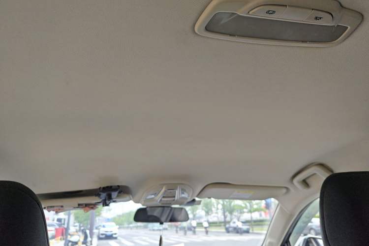 Used Wuling Xingguang 2023 150 Advanced Edition Headliner