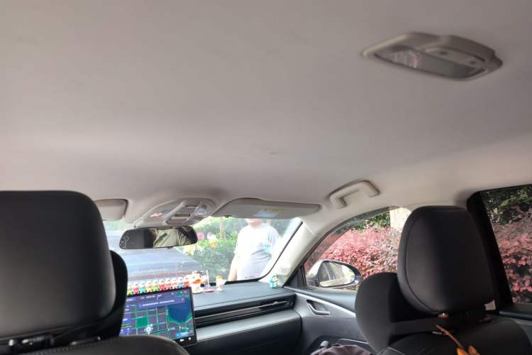 Used Wuling Xingguang 2023 150 Advanced Edition Headliner