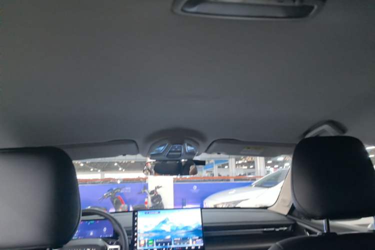 Used Wuling Xingguang 2023 150 Advanced Edition Headliner