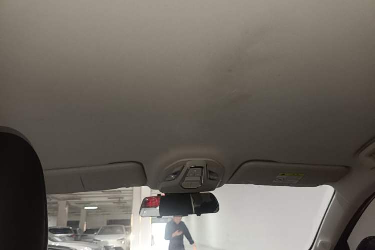 Used Wuling Xingguang 2023 70 Standard Edition Headliner