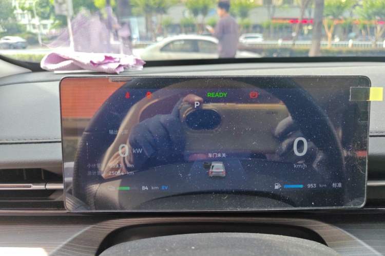 Used Wuling Xingguang 2023 150 Advanced Edition Instrument Cluster