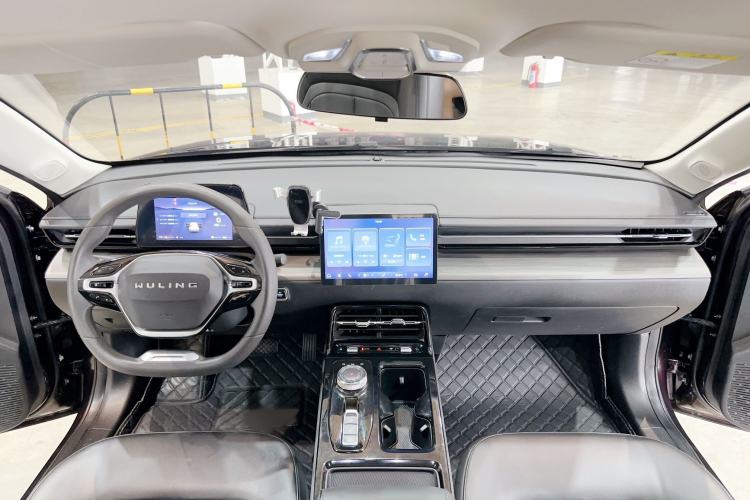 Used Wuling Xingguang 2023 70 Standard Edition Interior 3