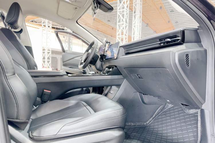 Used Wuling Xingguang 2023 70 Standard Edition Interior 4