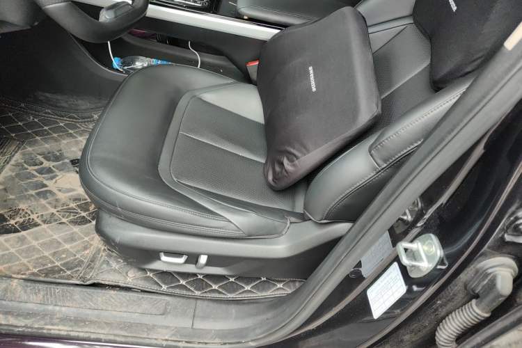 Used Wuling Xingguang 2023 150 Advanced Edition Left Front Seat