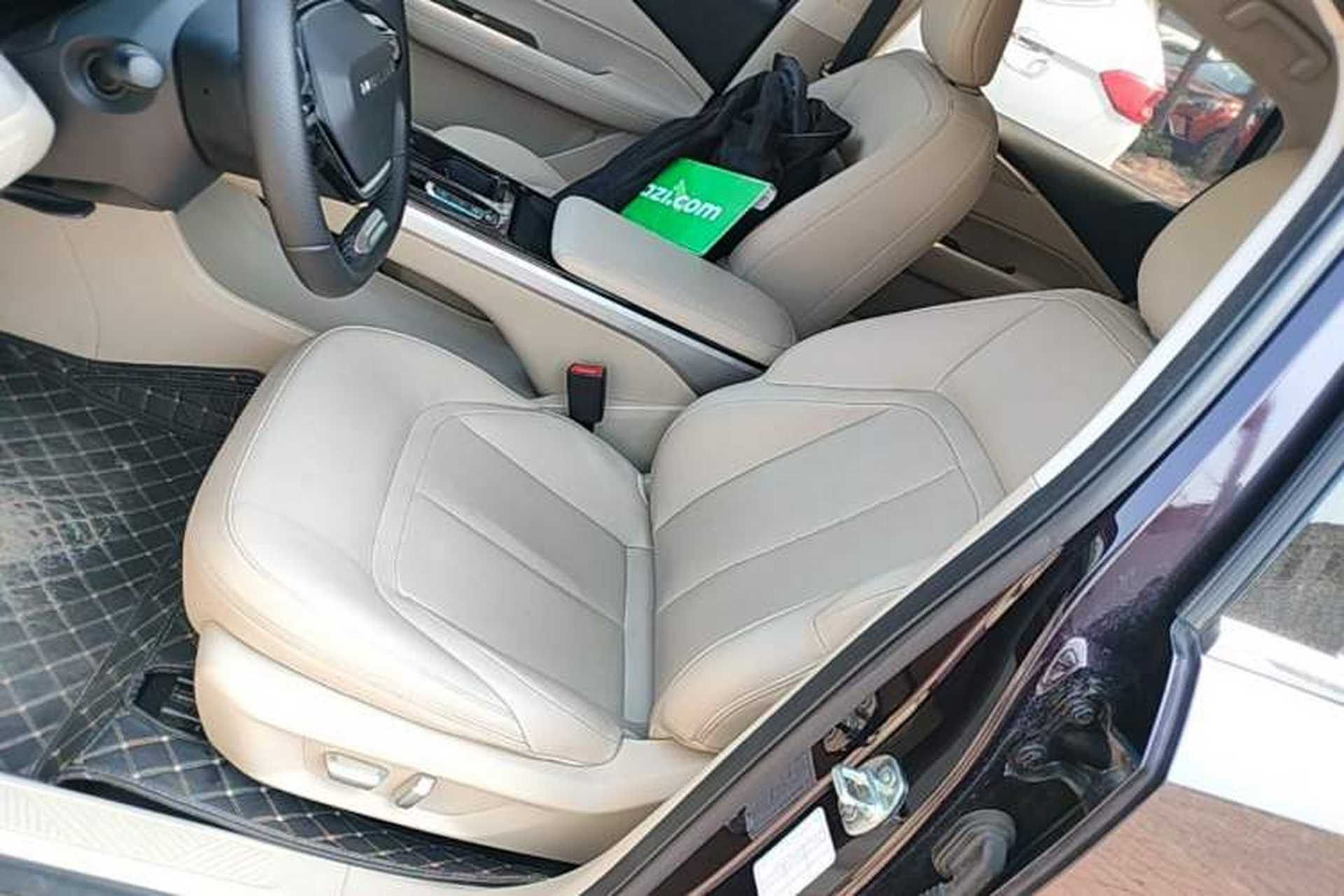 Used Wuling Xingguang 2023 150 Advanced Edition Left Front Seat