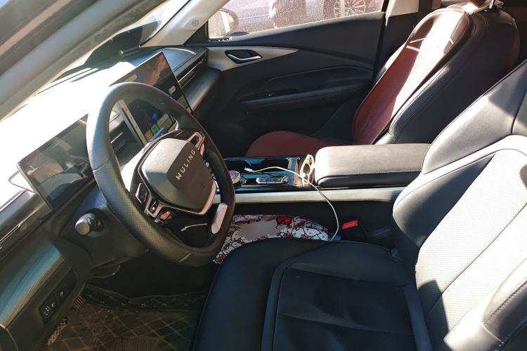 Used Wuling Xingguang 2023 150 Advanced Edition Left Front Seat