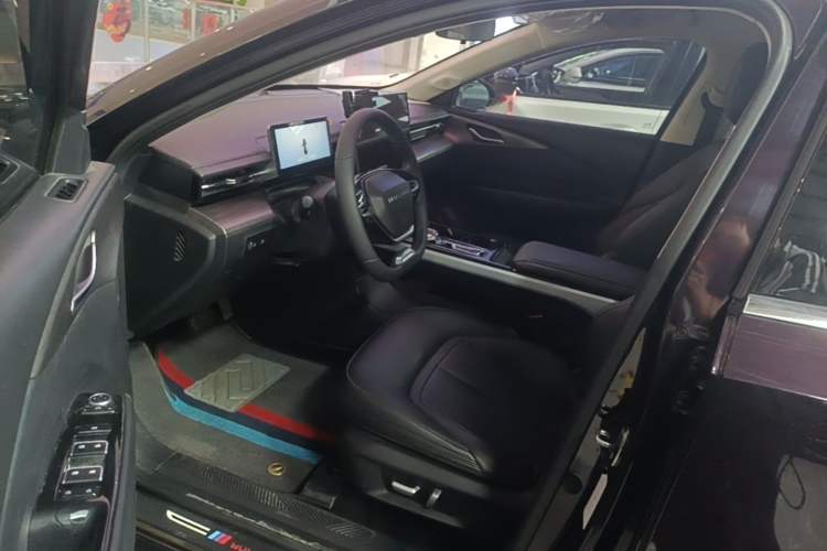 Used Wuling Xingguang 2023 150 Advanced Edition Left Front Seat