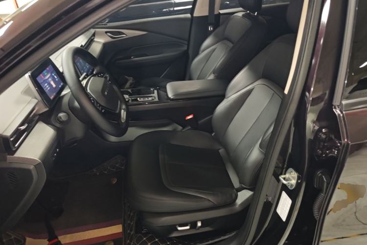 Used Wuling Xingguang 2023 70 Standard Edition Left Front Seat