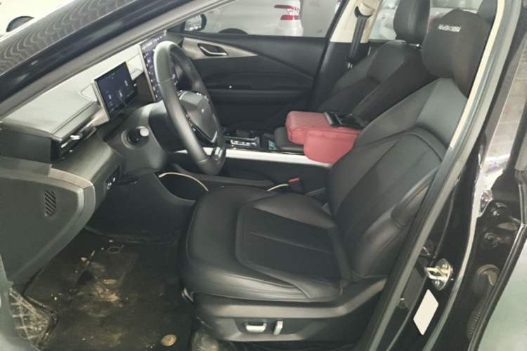 Used Wuling Xingguang 2023 150 Advanced Edition Left Front Seat