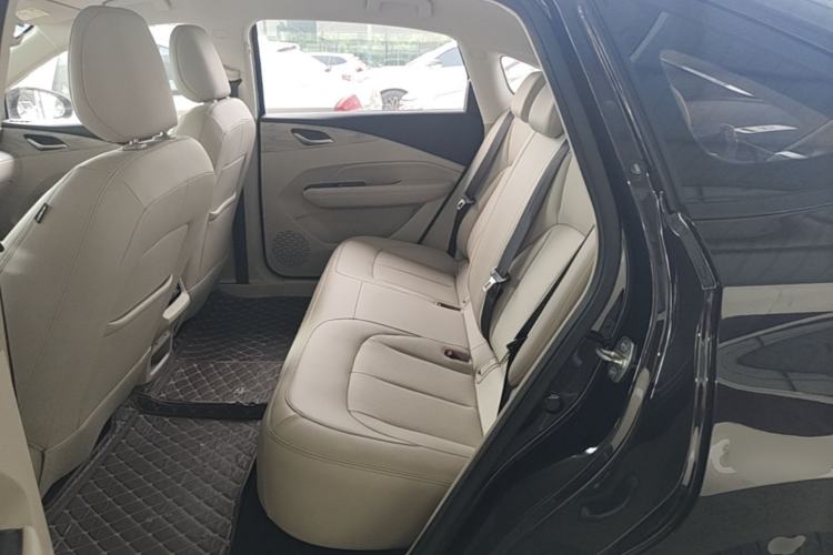 Used Wuling Xingguang 2023 70 Standard Edition Left Rear Seat