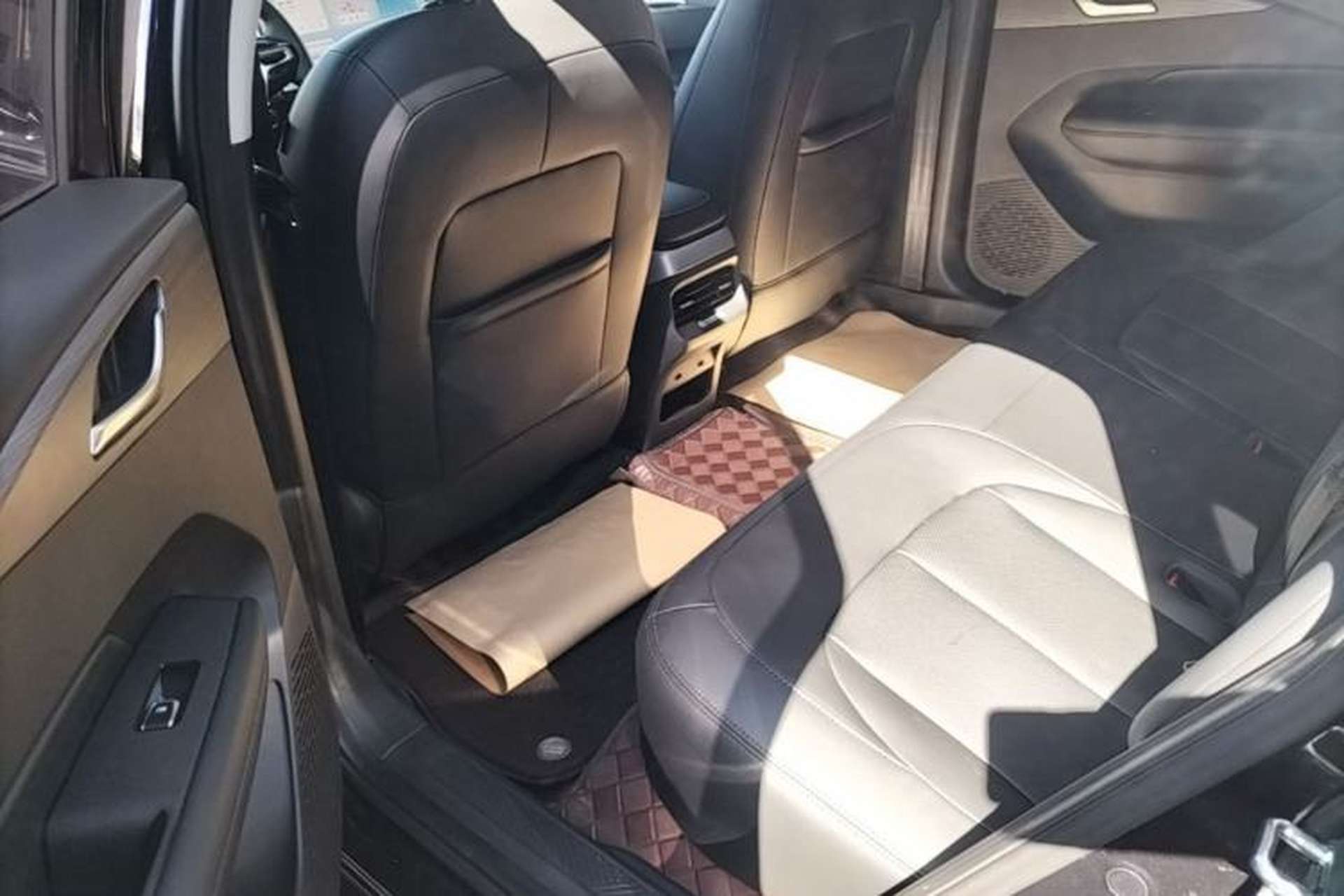 Used Wuling Xingguang 2023 150 Advanced Edition Left Rear Seat