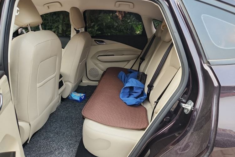 Used Wuling Xingguang 2023 70 Standard Edition Left Rear Seat