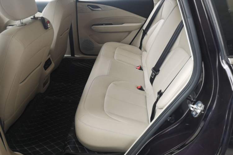 Used Wuling Xingguang 2023 150 Advanced Edition Left Rear Seat