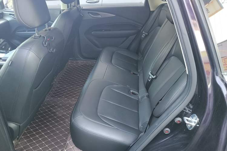 Used Wuling Xingguang 2023 150 Advanced Edition Left Rear Seat