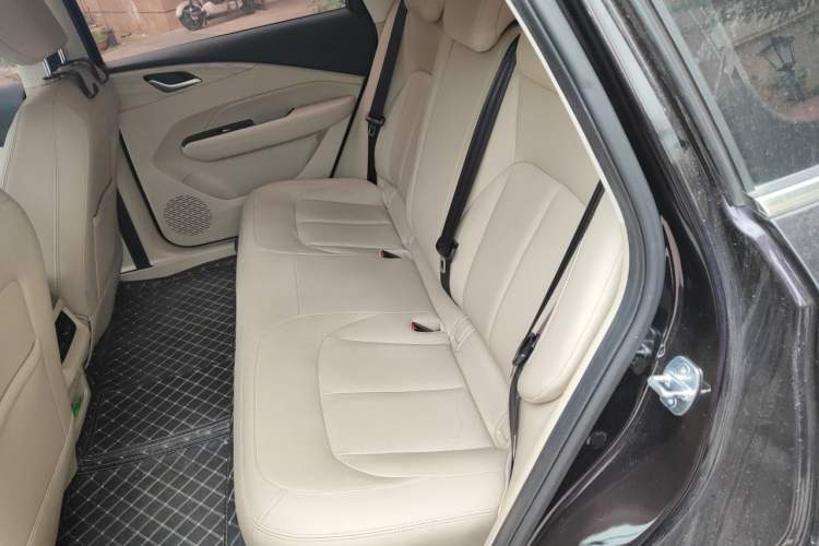 Used Wuling Xingguang 2023 150 Advanced Edition Left Rear Seat