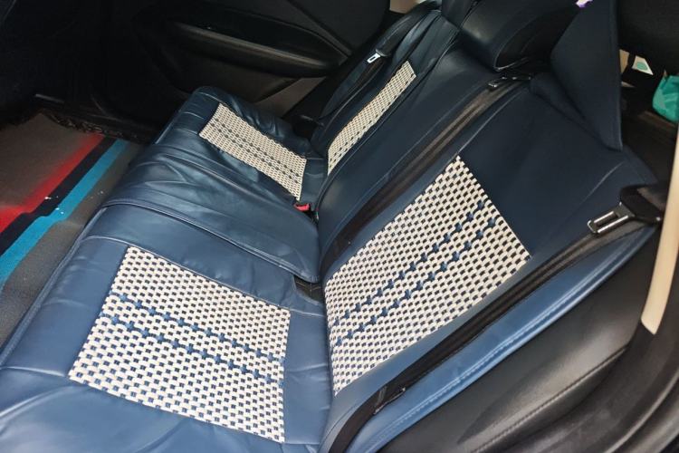 Used Wuling Xingguang 2023 150 Advanced Edition Left Rear Seat