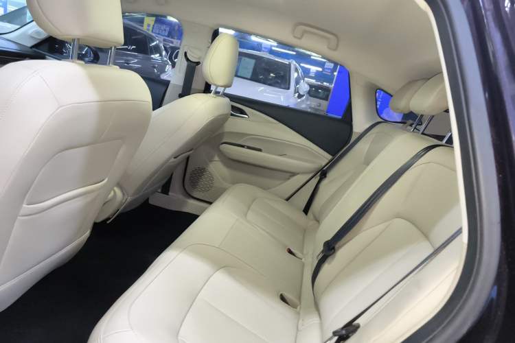 Used Wuling Xingguang 2023 150 Advanced Edition Left Rear Seat