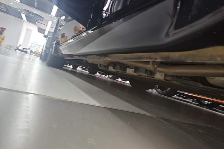 Used Wuling Xingguang 2023 150 Advanced Edition Left Side Sill