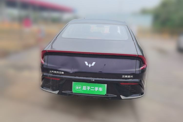 Used Wuling Xingguang 2023 70 Standard Edition Rear