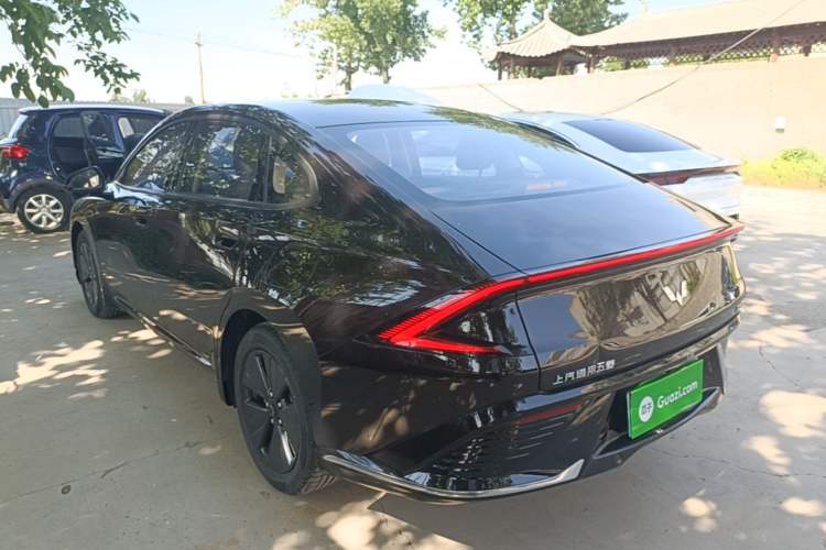 Used Wuling Xingguang 2023 70 Standard Edition Rear Left 45 Deg