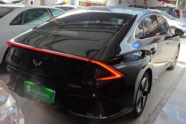 Used Wuling Xingguang 2023 150 Advanced Edition Rear Right 45 Deg