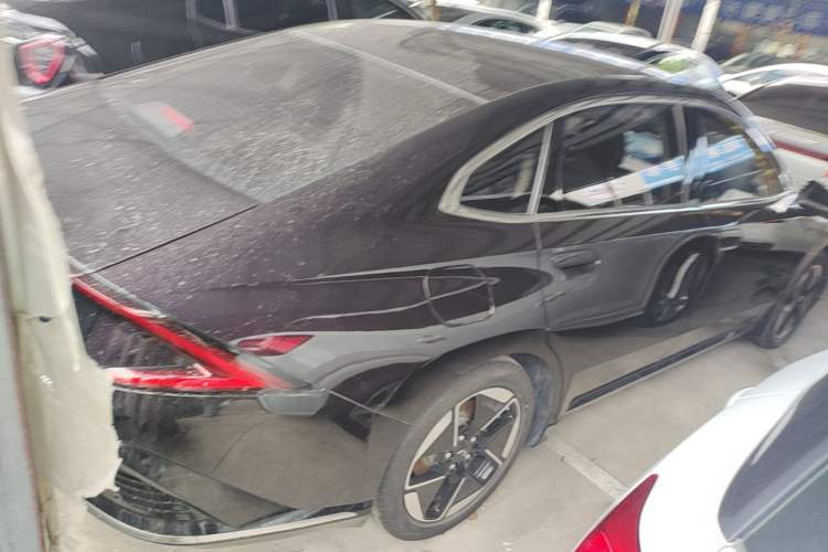 Used Wuling Xingguang 2023 150 Advanced Edition Rear Right 45 Deg