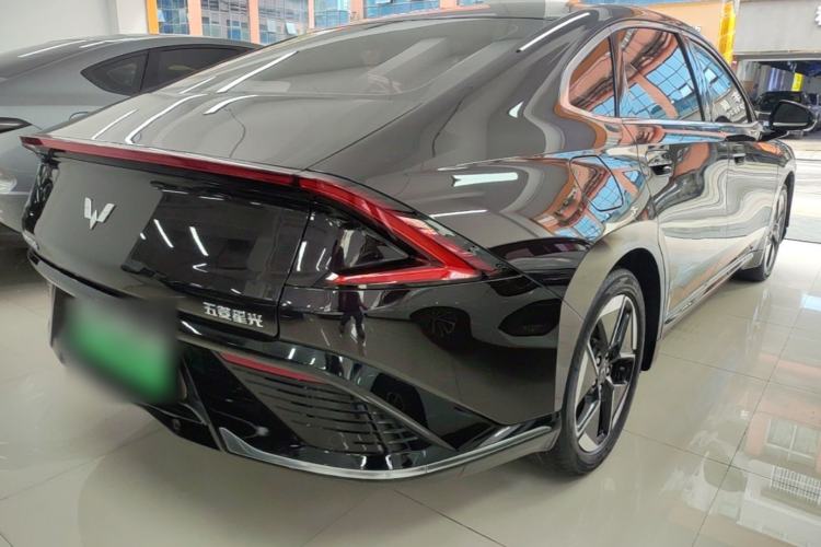 Used Wuling Xingguang 2023 150 Advanced Edition Rear Right 45 Deg