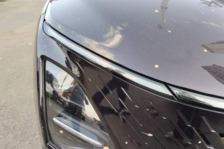 Used Wuling Xingguang 2023 70 Standard Edition Right Front Headlight