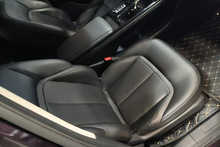 Used Wuling Xingguang 2023 70 Standard Edition Right Front Seat