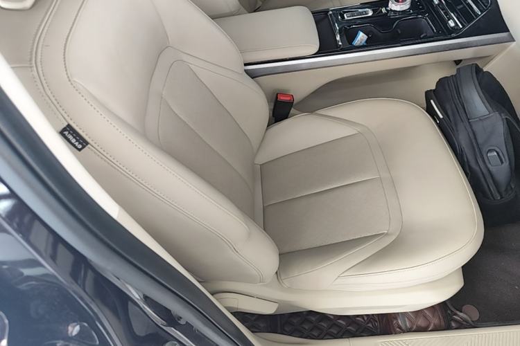 Used Wuling Xingguang 2023 150 Advanced Edition Right Front Seat