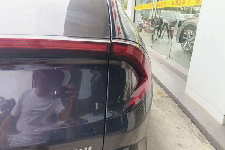 Used Wuling Xingguang 2023 150 Advanced Edition Right Rear Taillight