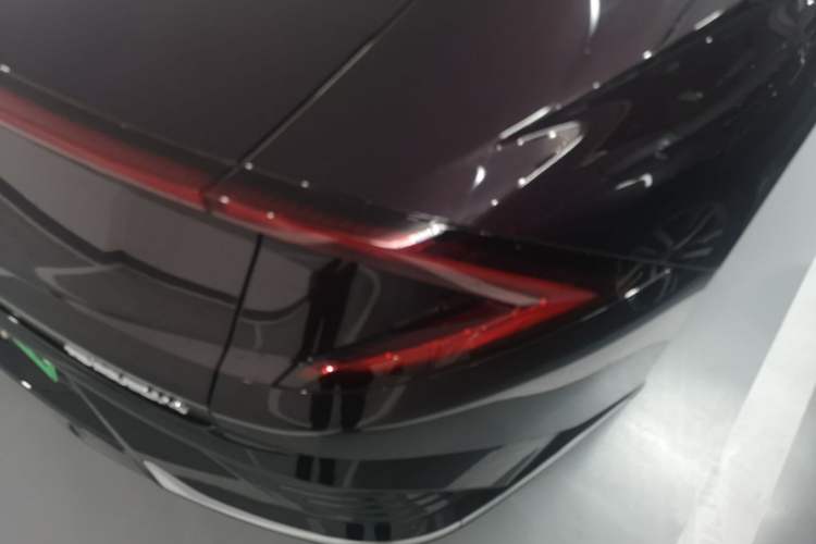 Used Wuling Xingguang 2023 70 Standard Edition Right Rear Taillight