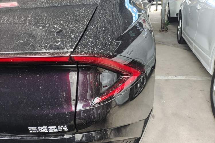 Used Wuling Xingguang 2023 150 Advanced Edition Right Rear Taillight
