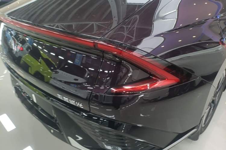 Used Wuling Xingguang 2023 150 Advanced Edition Right Rear Taillight
