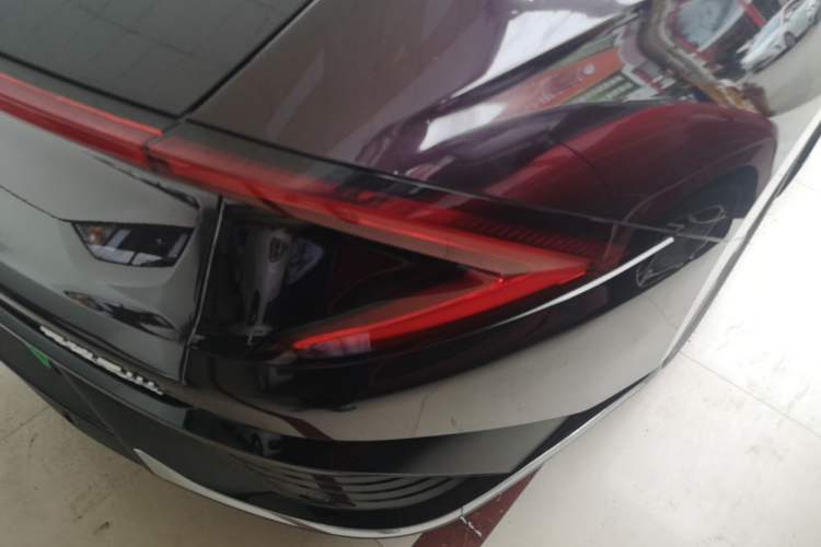 Used Wuling Xingguang 2023 150 Advanced Edition Right Rear Taillight