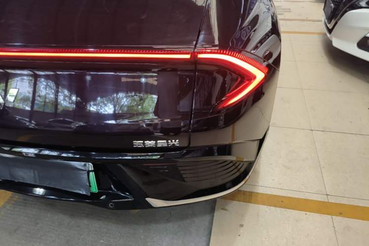 Used Wuling Xingguang 2023 70 Standard Edition Right Rear Taillight