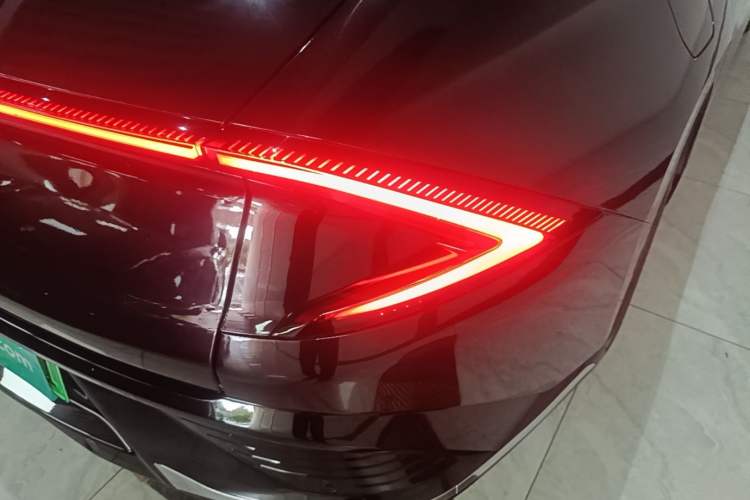 Used Wuling Xingguang 2023 70 Standard Edition Right Rear Taillight