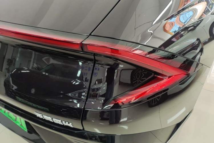 Used Wuling Xingguang 2023 150 Advanced Edition Right Rear Taillight