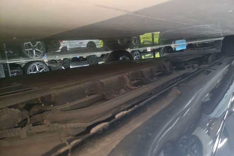 Used Wuling Xingguang 2023 150 Advanced Edition Right Side Sill