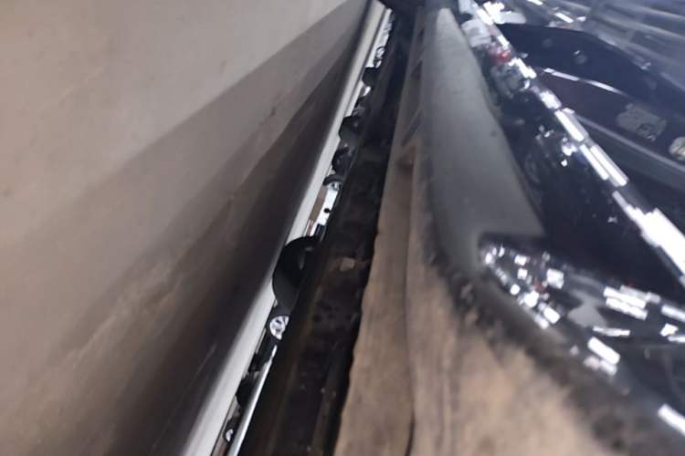 Used Wuling Xingguang 2023 70 Standard Edition Right Side Sill