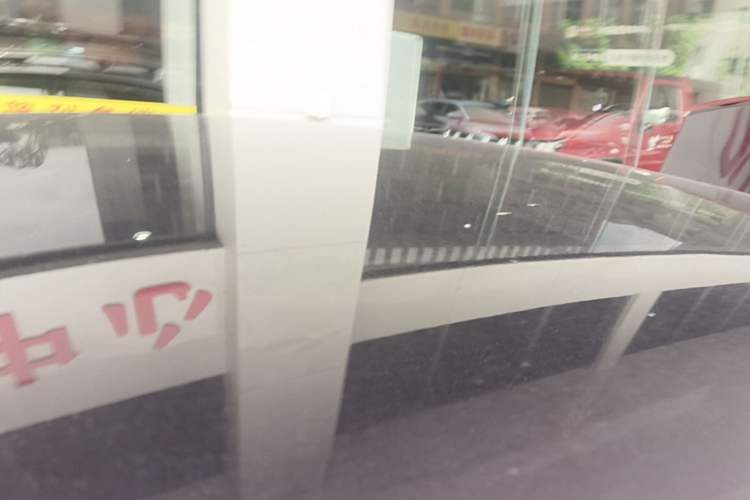 Used Wuling Xingguang 2023 150 Advanced Edition Roof