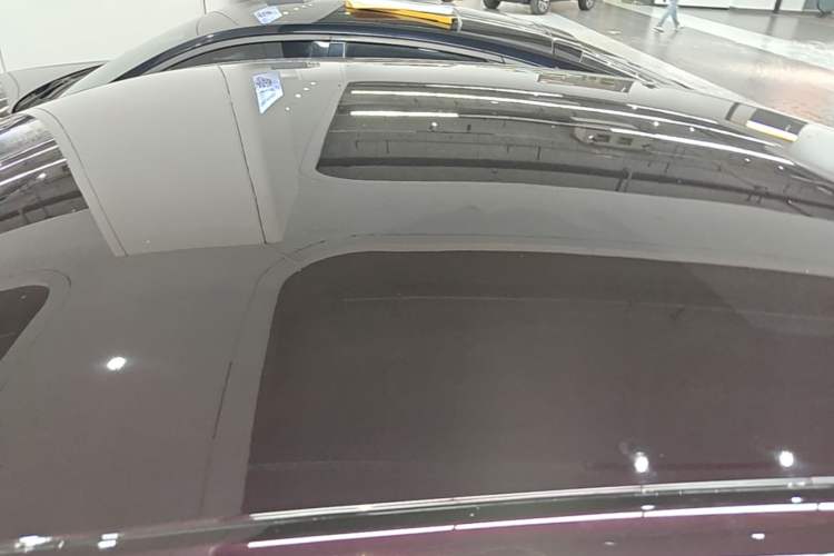 Used Wuling Xingguang 2023 150 Advanced Edition Roof